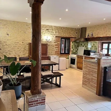 Petit Coin De Paradis Albigeois Дом отдыха Castelnau-de-Levis