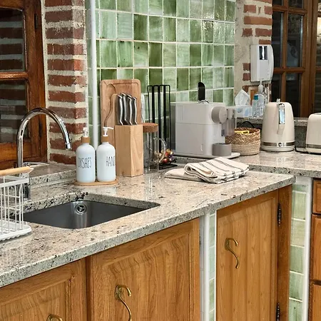 Petit Coin De Paradis Albigeois Дом отдыха Castelnau-de-Levis